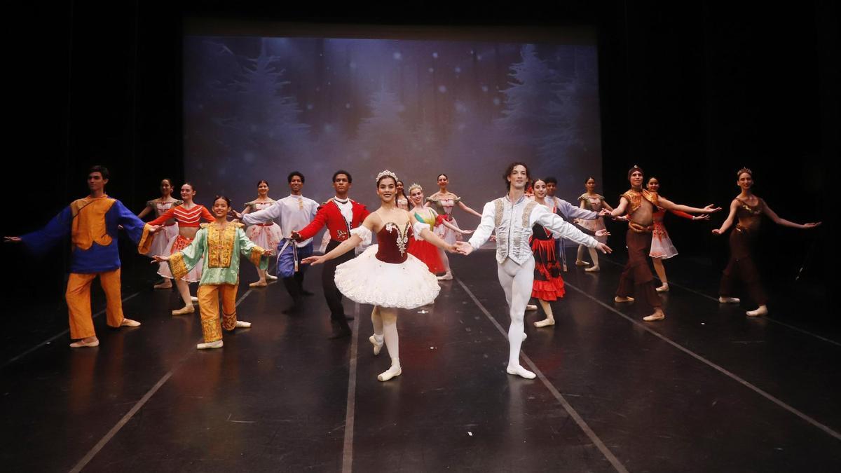 Pase gráfico de 'El Cascanueces' con el Ballet Clásico de Cuba