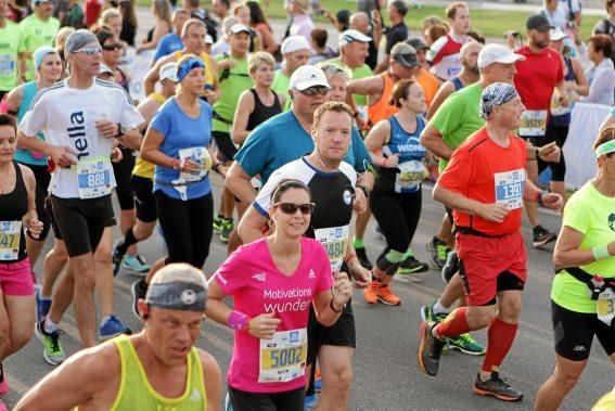 9.000 Läufer aus 49 Ländern gingen am Sonntag den 15.10. an den Start. In der Marathon Disziplin gingen die Deutschen leer aus.