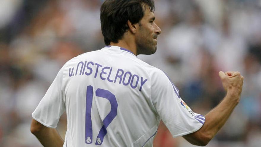 Van Nistelrooy puede volver a la Liga española