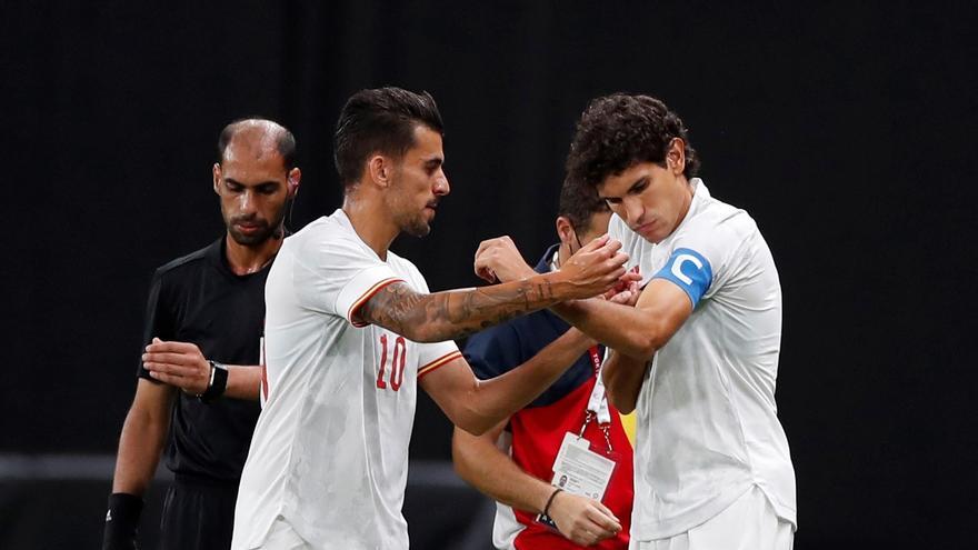 Ceballos cede el brazalete de capitán tras su lesión.