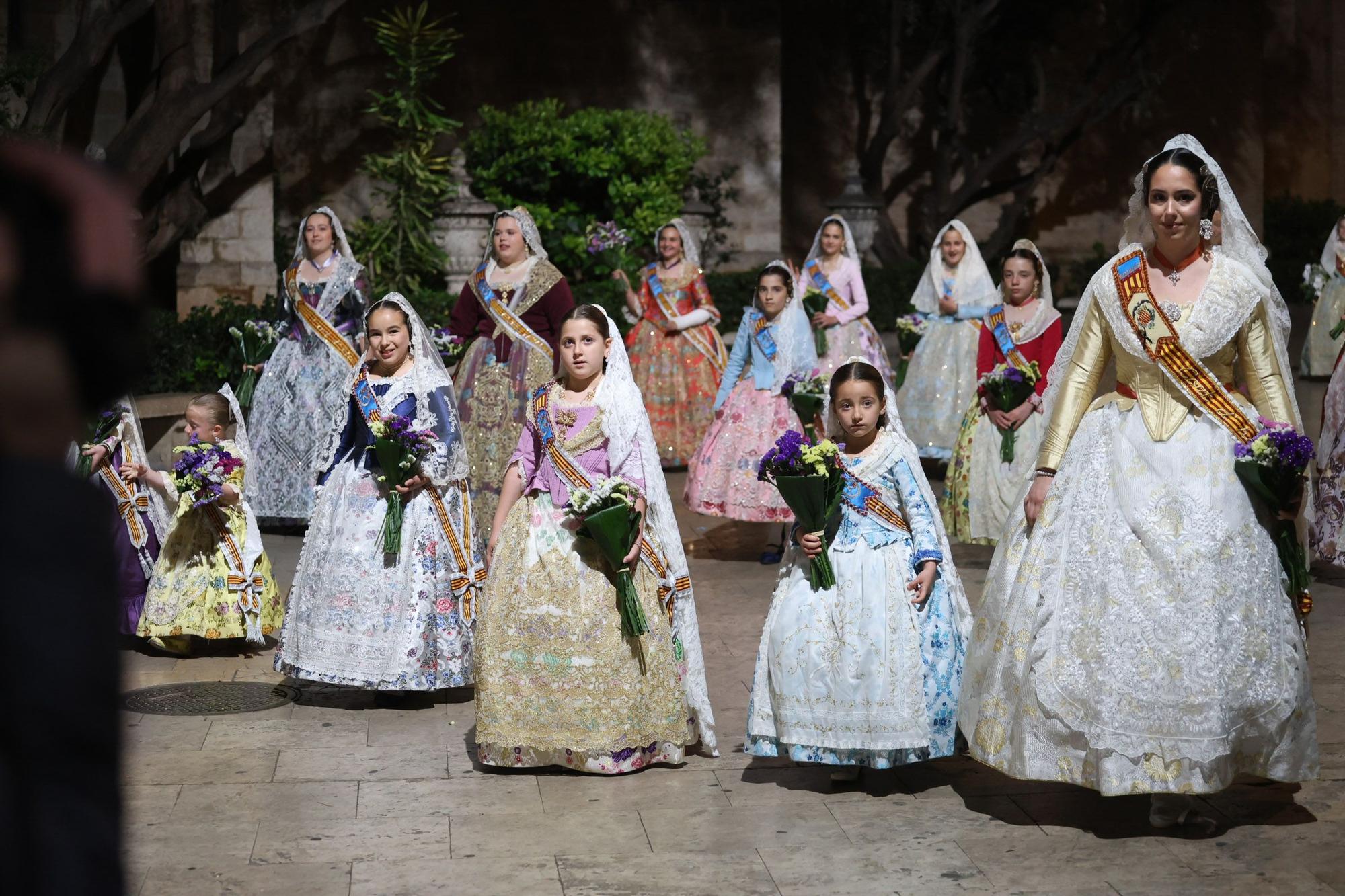 Búscate en el primer día de la Ofrenda en la calle San Vicente entre las 22 y las 23 horas