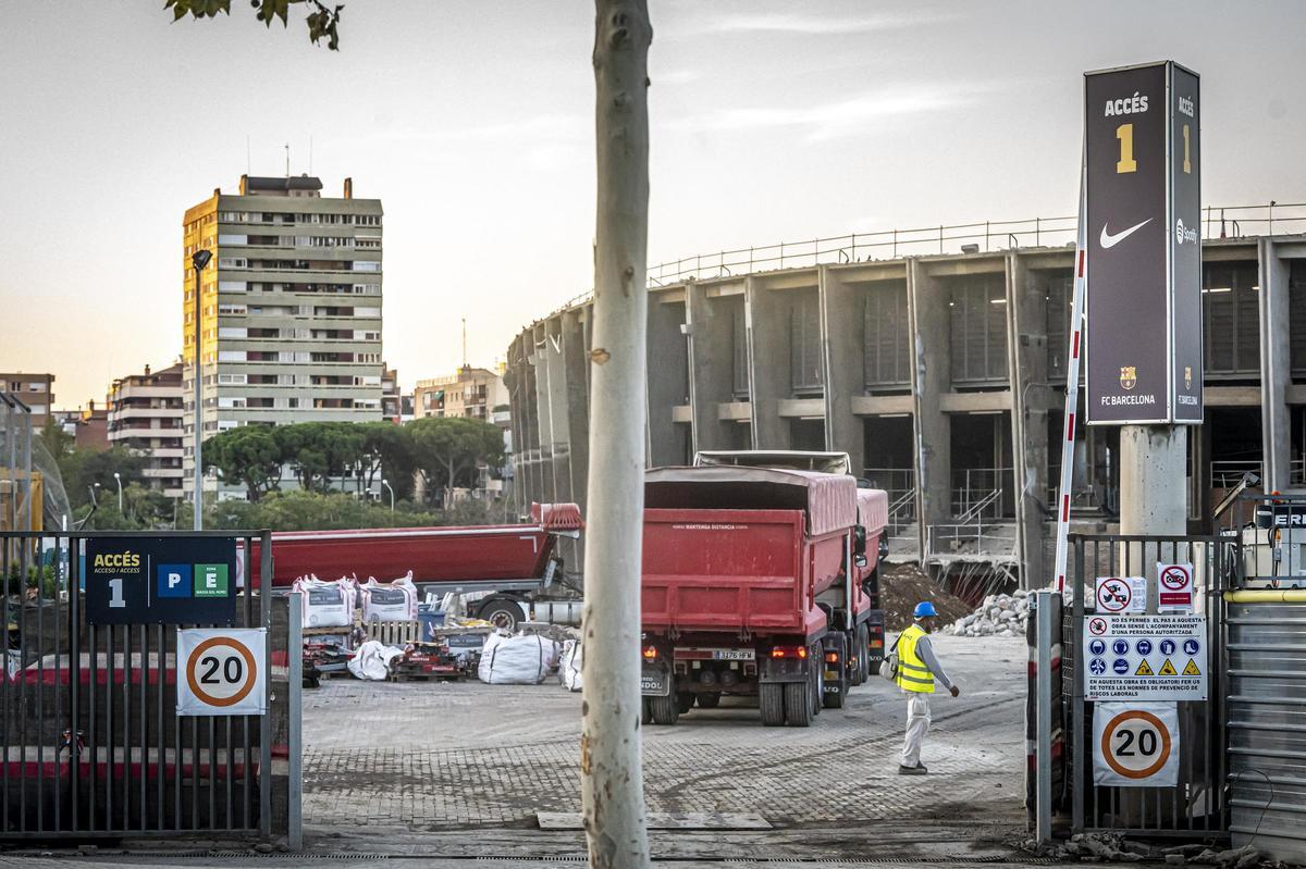 Barcelona exigirà al Barça que avisi amb temps els veïns de possibles molèsties per les obres del Camp Nou