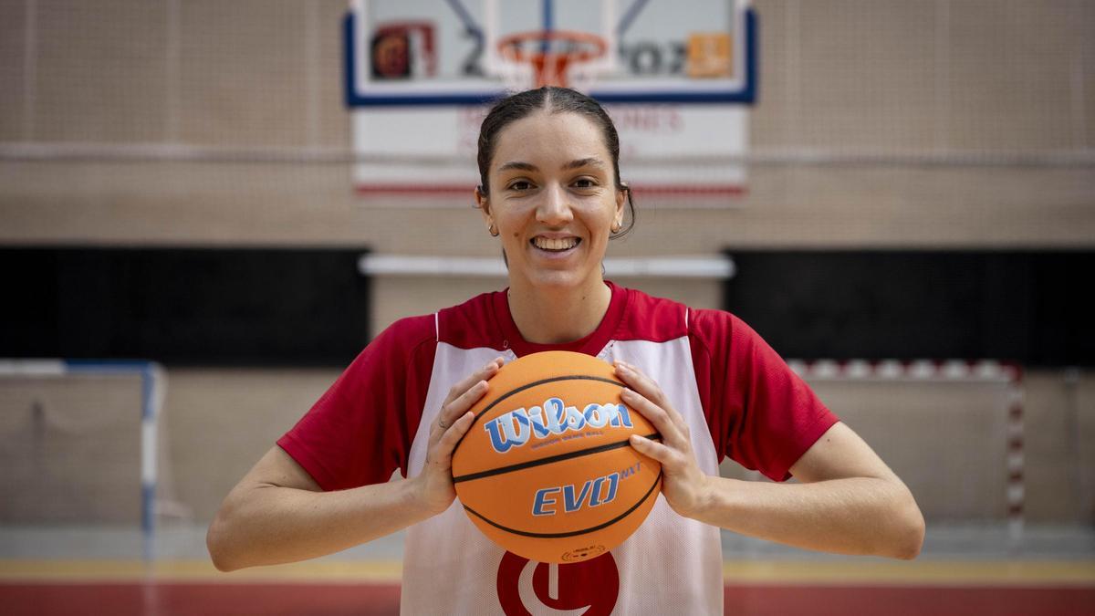Entrevista con Helena Pueyo tras ganar la Supercopa con el Casademont Zaragoza