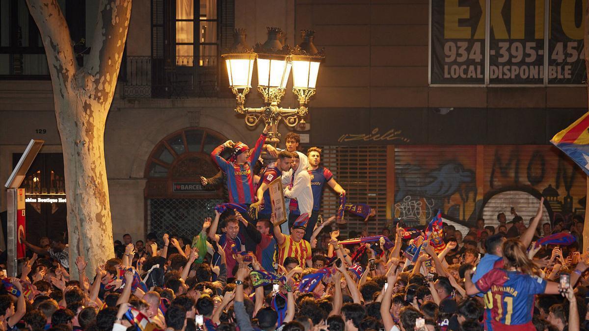 El Barça deberá cambiar su habitual zona de celebración de los títulos para la Liga