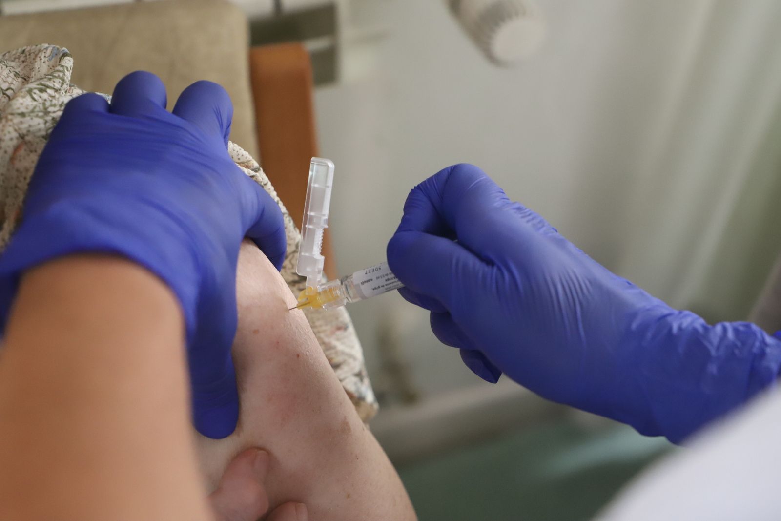 Inicio de la campaña de vacunación contra la gripe en las residencias de mayores