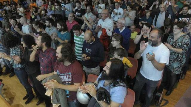 Imagen del Paraninfo de la Universidade da Coruña durante el acto de ayer de la Marea Atlántica. víctor echave