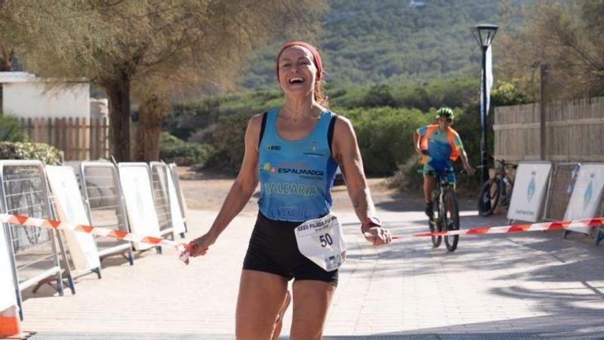 Martí Juan y Maria Mayans son los nuevos reyes de la Pujada a La Mola de Formentera