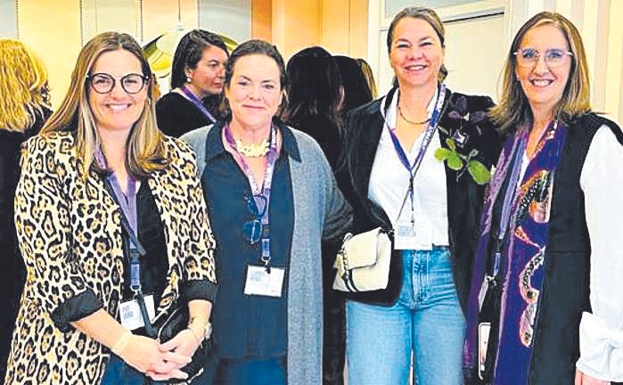 Piti y Llüisa Verd, Cecilia Forteza y Ana López.