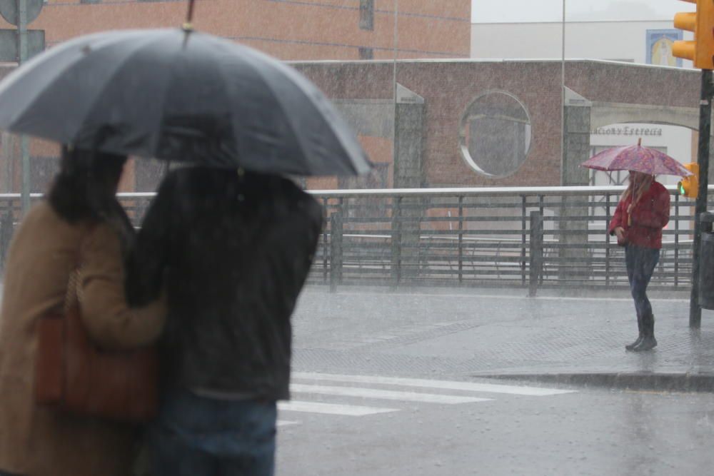 La capital de la Costa del Sol amanece bajo las nubes y con una previsión de lluvias intensas que se quedarán hasta la próxima semana