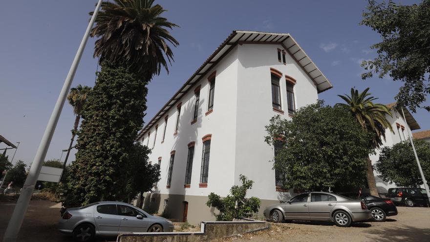 Servicios Sociales aún no ha decidido cómo gestionar el centro de emergencia habitacional de Córdoba