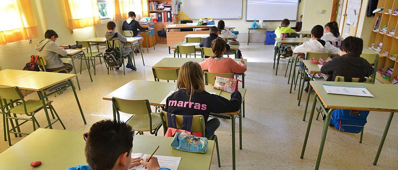 Imagen de archivo de un aula durante una de las evaluaciones de la Lomce. |   // GUSTAVO SANTOS