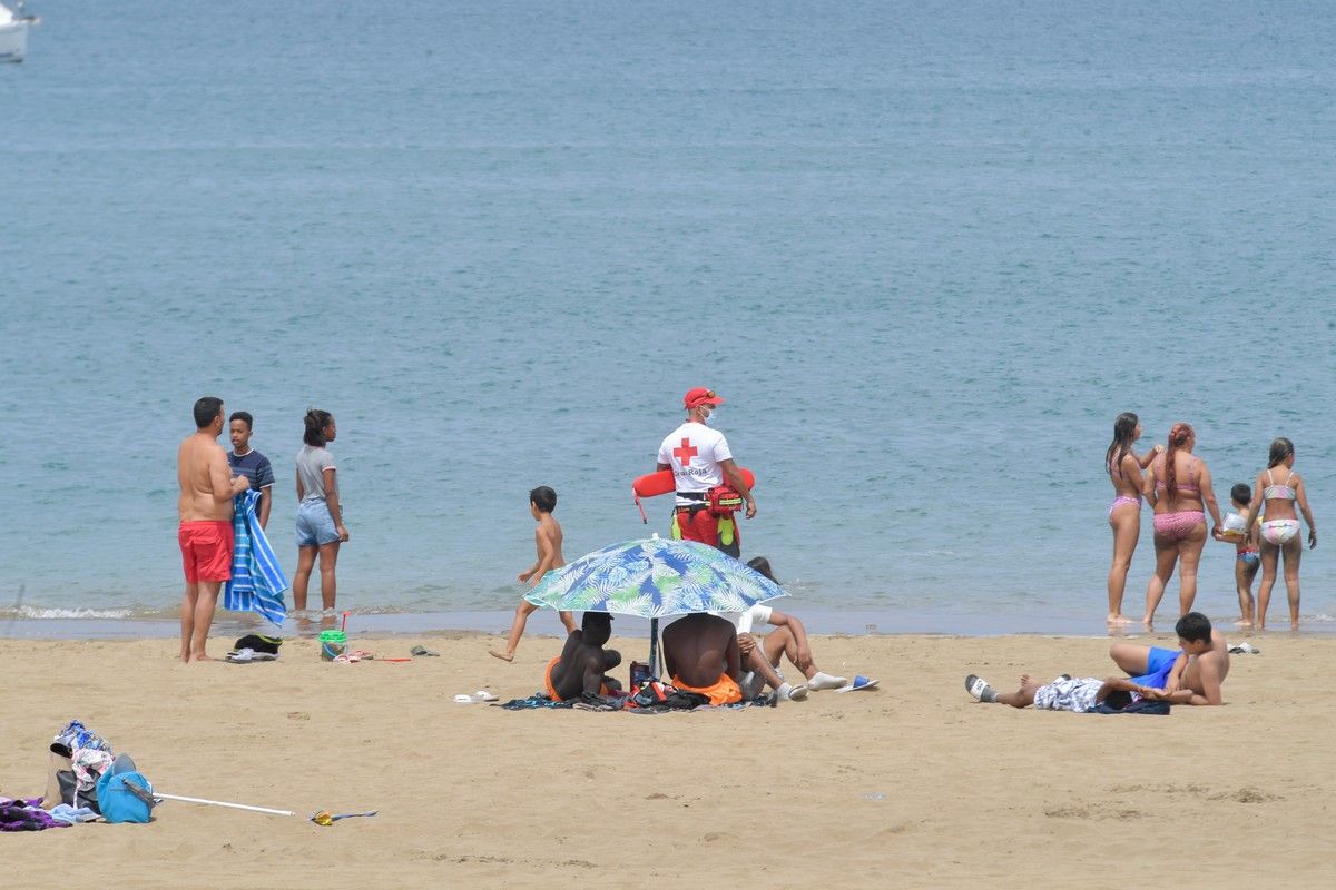 Domingo en playas de la capital grancanaria