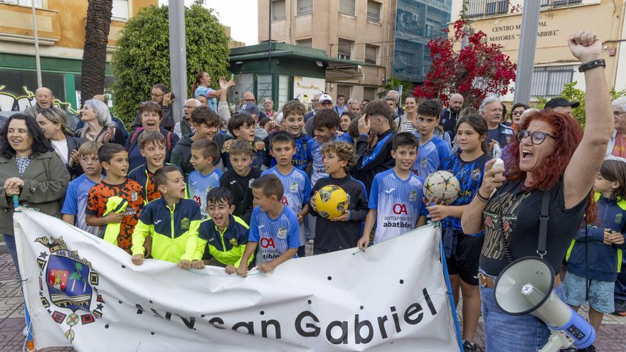 San Gabriel reclama la apertura del campo de La Cigüeña tras el fin de las obras