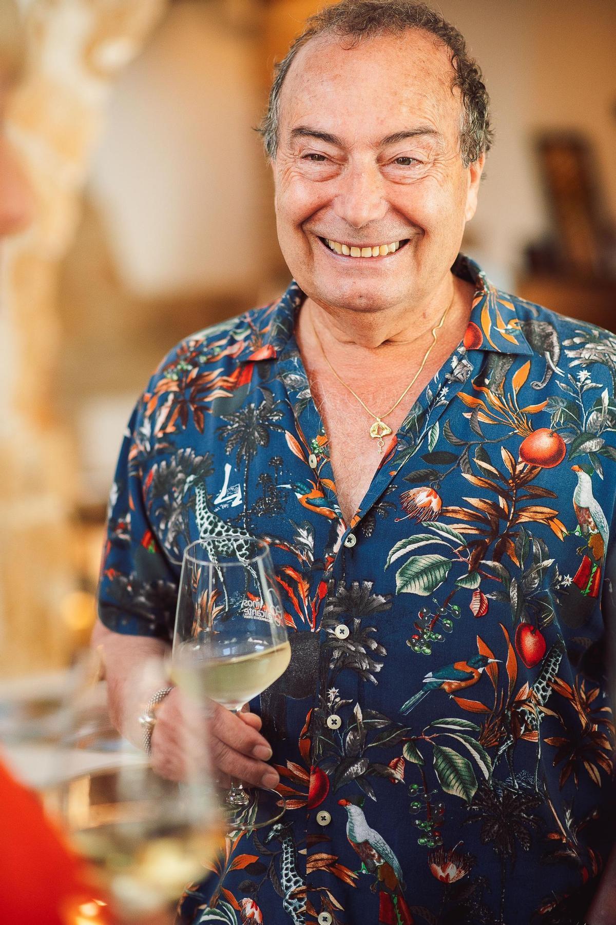 Federico Cervera, del mercado cultural y gastronómico Els Magazinos