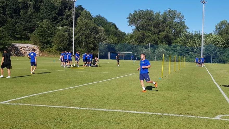 El Oviedo vuelve al trabajo con Diegui con el grupo