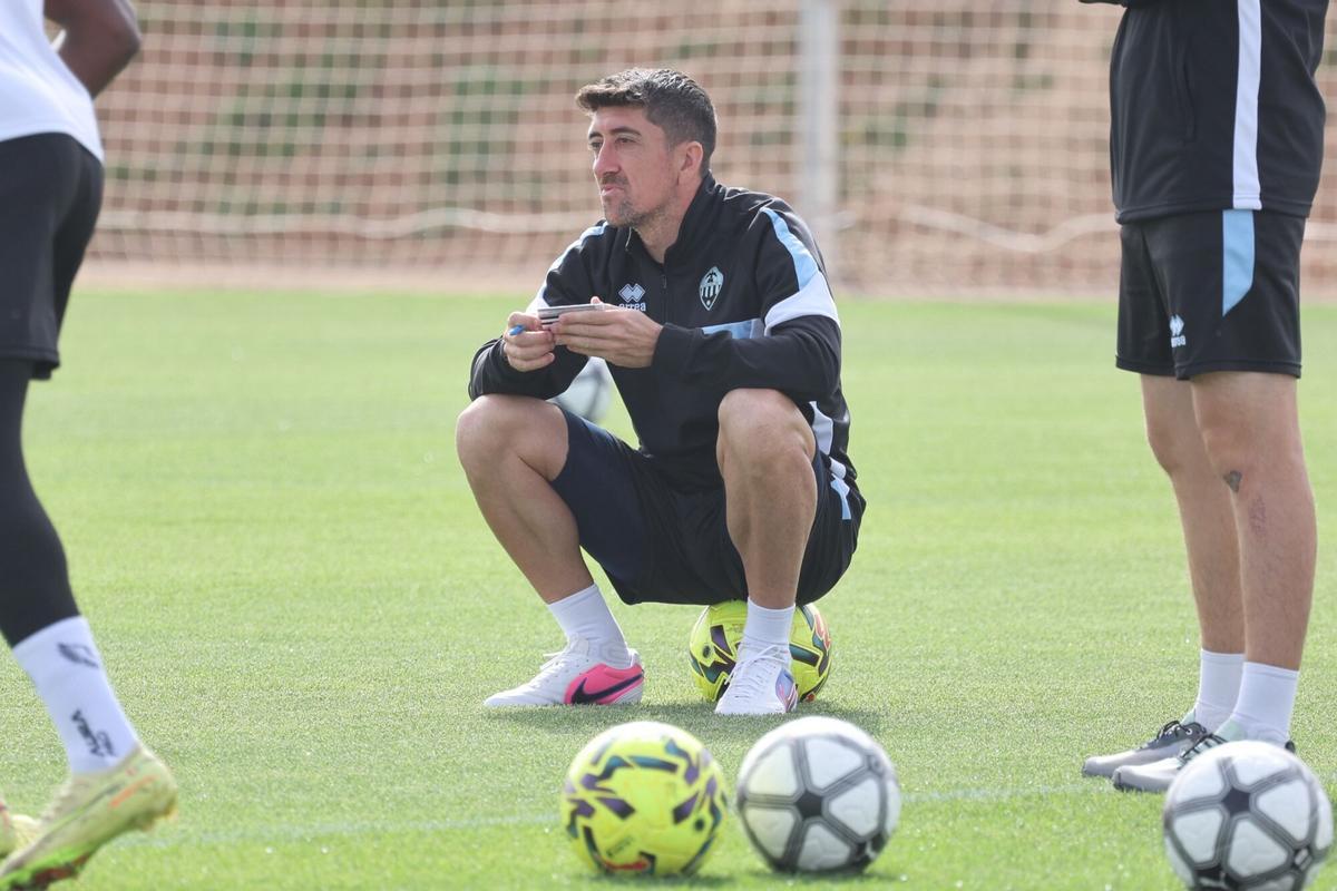 Entrenamiento del CD Castellón en la ciudad deportiva Globeenergy