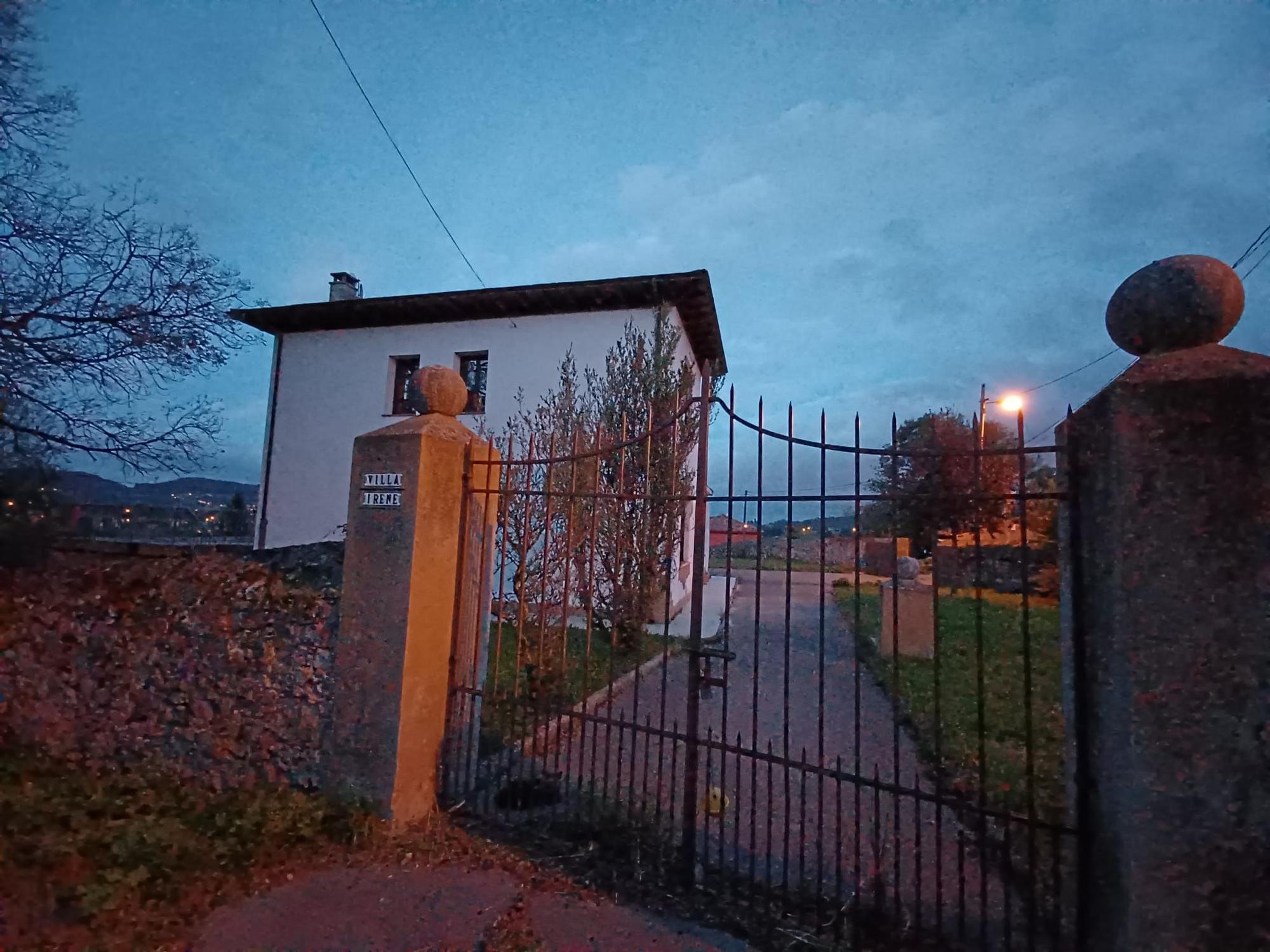 Llanera indiana: casas, plazas y escuelas, la huella de los que marcharon a hacer las Américas