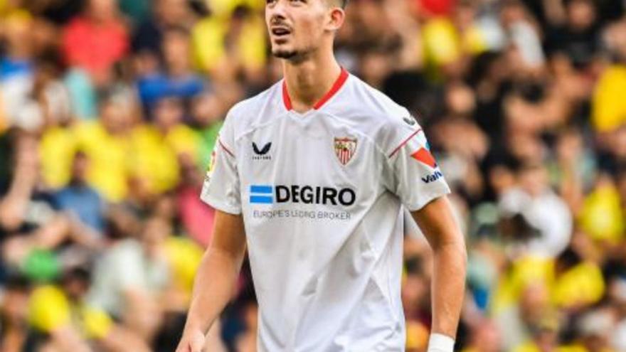 Kike Salas, durante un partido con el Sevilla. | | E.D.