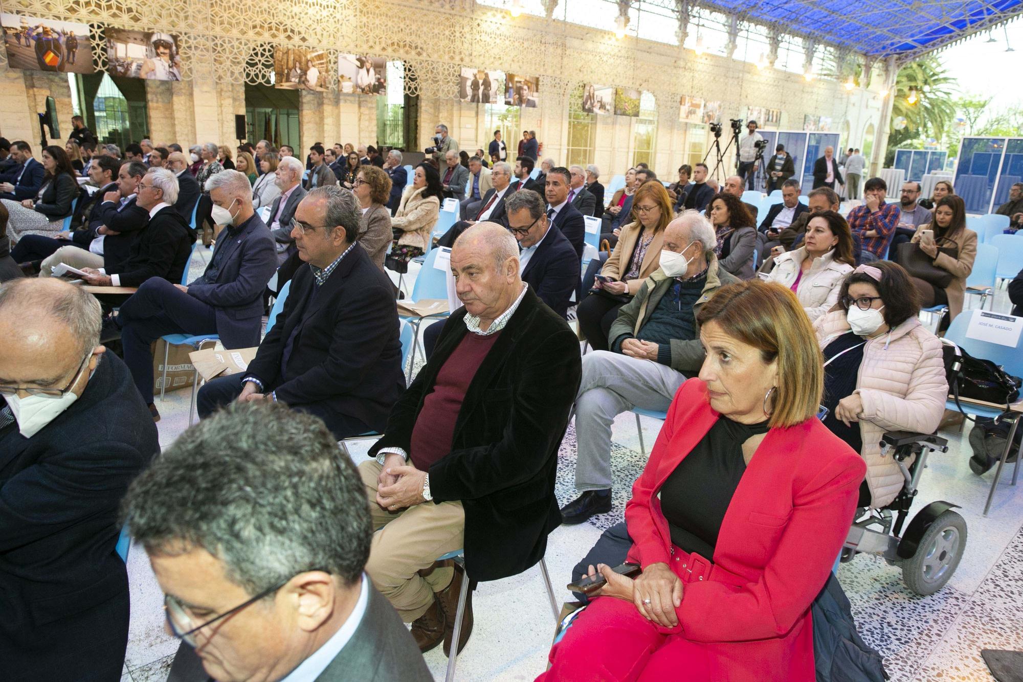 Presentación del anuario “Pandemia y guerra: el impacto en la economía alicantina”