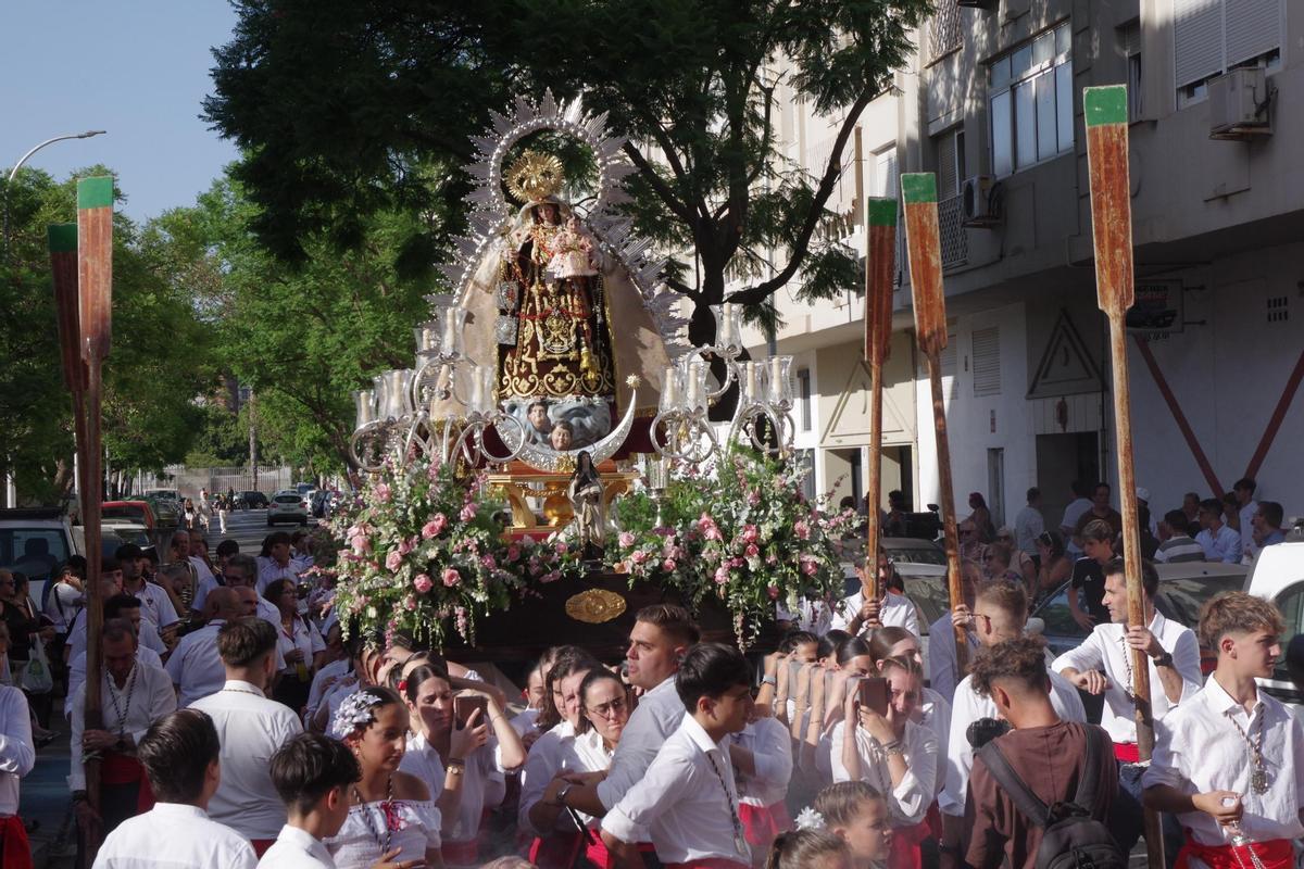 Las mejores imágenes de la procesión de la Virgen del Carmen del Litoral Las mejores imágenes de la procesión de la Virgen del Carmen del Litoral