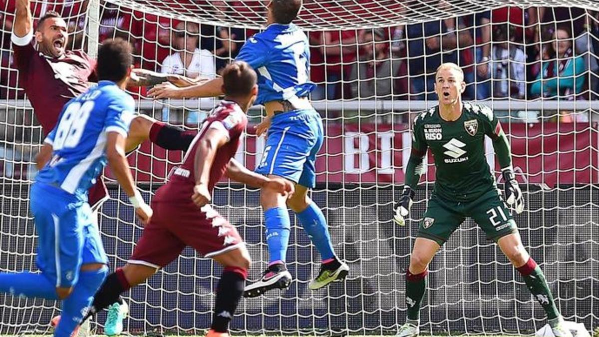 Joe Hart, en acción en un partido con el Torino