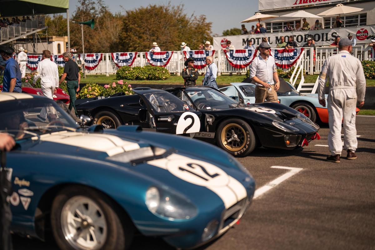 Los Ford GT MkII en el Goodwood Revival de 2023