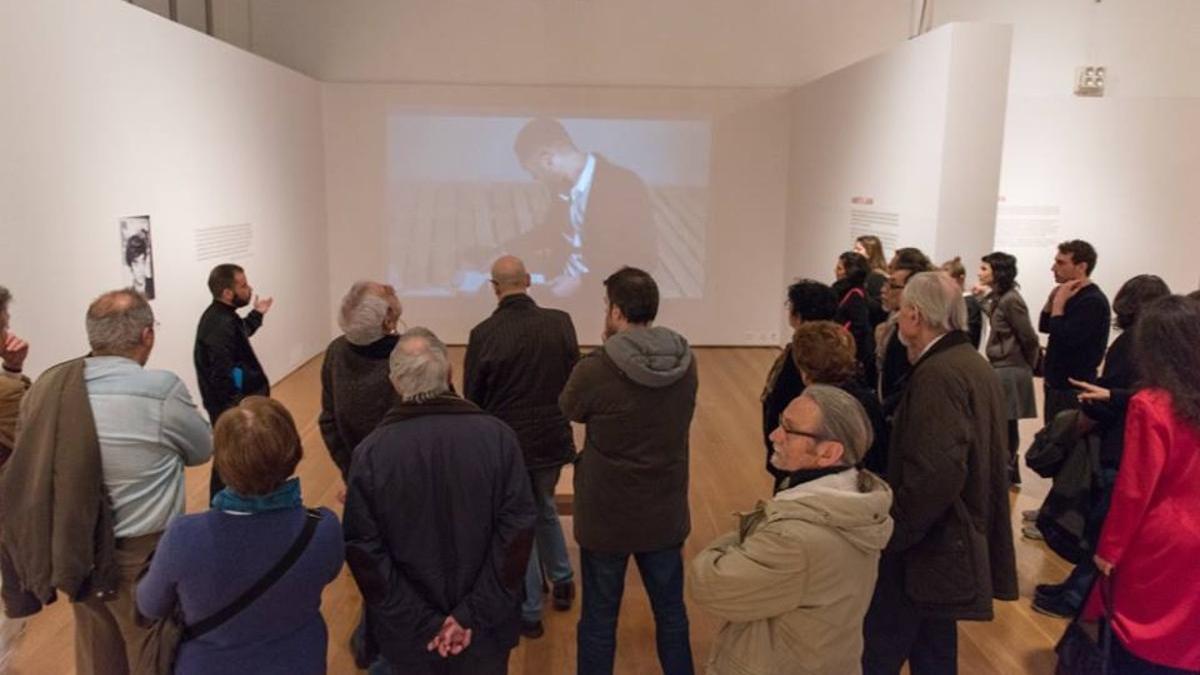 La exposición `Tres temps' del artista Pepe Espaliú en el Centre d'Art Tecla Sala de L'Hospitalet