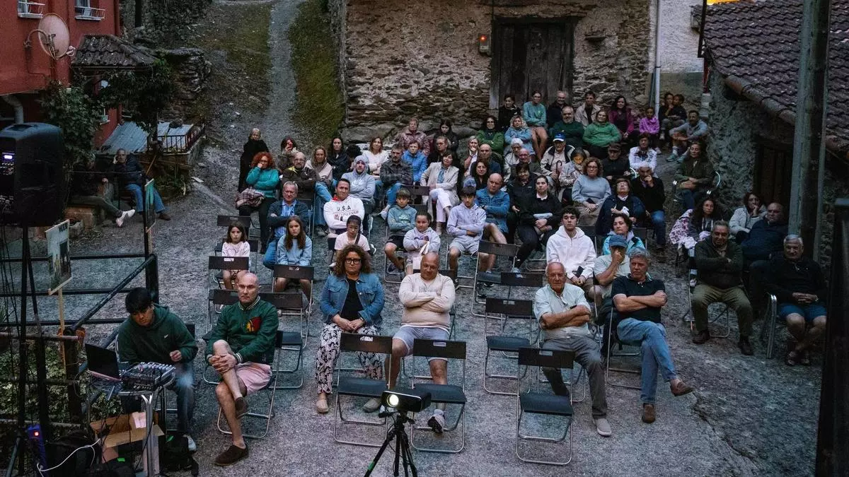 Puenticine vuelve a llenar Puenticiella de cine y cultura: "Estamos muy contentos con la respuesta de la gente"