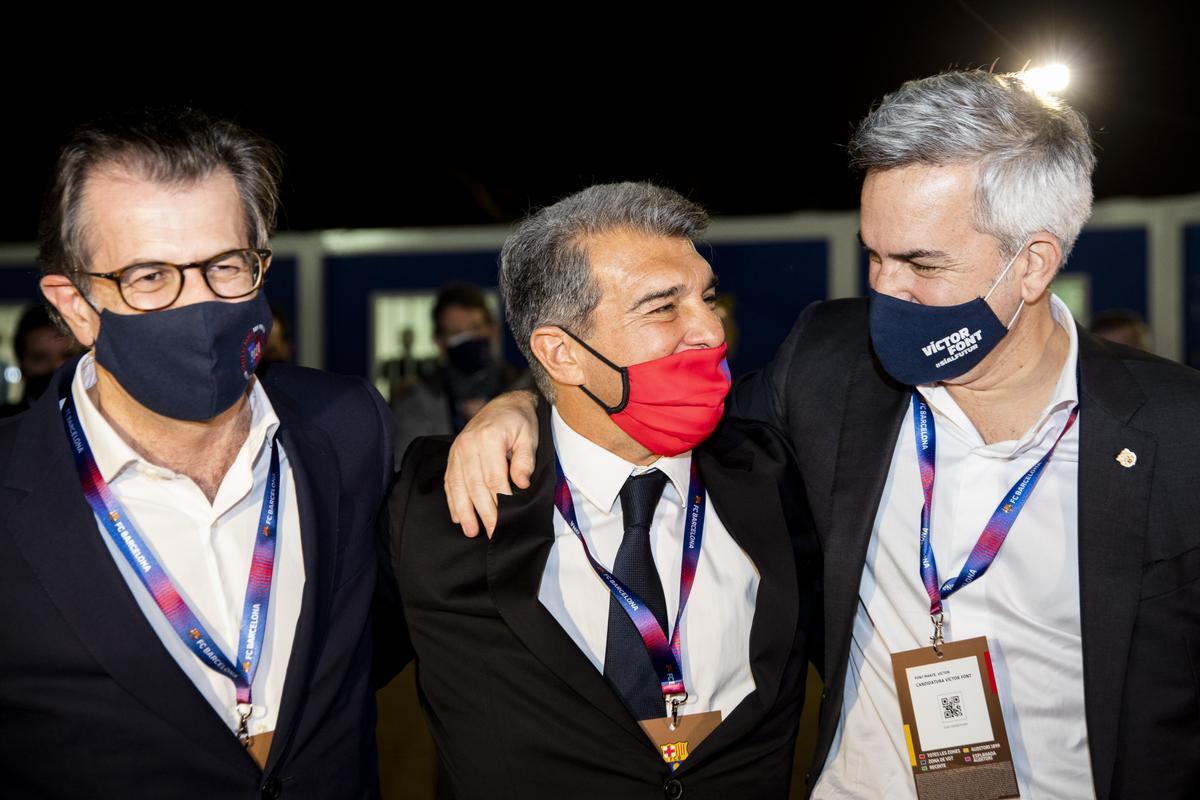 Freixa, Laporta y Font, tras ser Laporta proclamado ganador