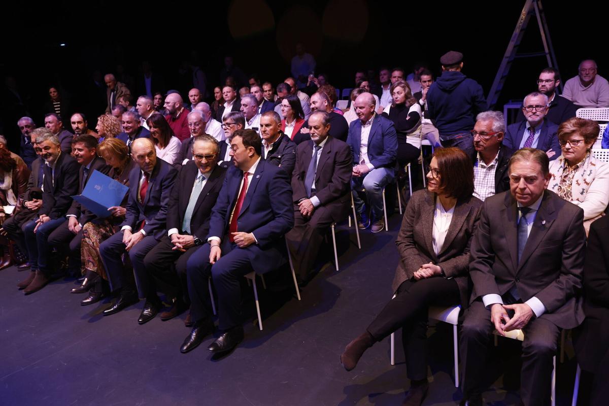 El Centro Niemeyer acoge el III Encuentro de alcaldes y alcaldesas de Asturias. El Centro Niemeyer acoge el III Encuentro de alcaldes y alcaldesas de Asturias.