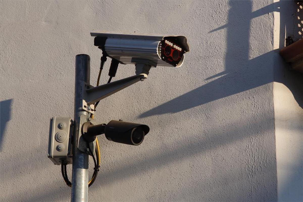 Cámara de vigilancia del tráfico.