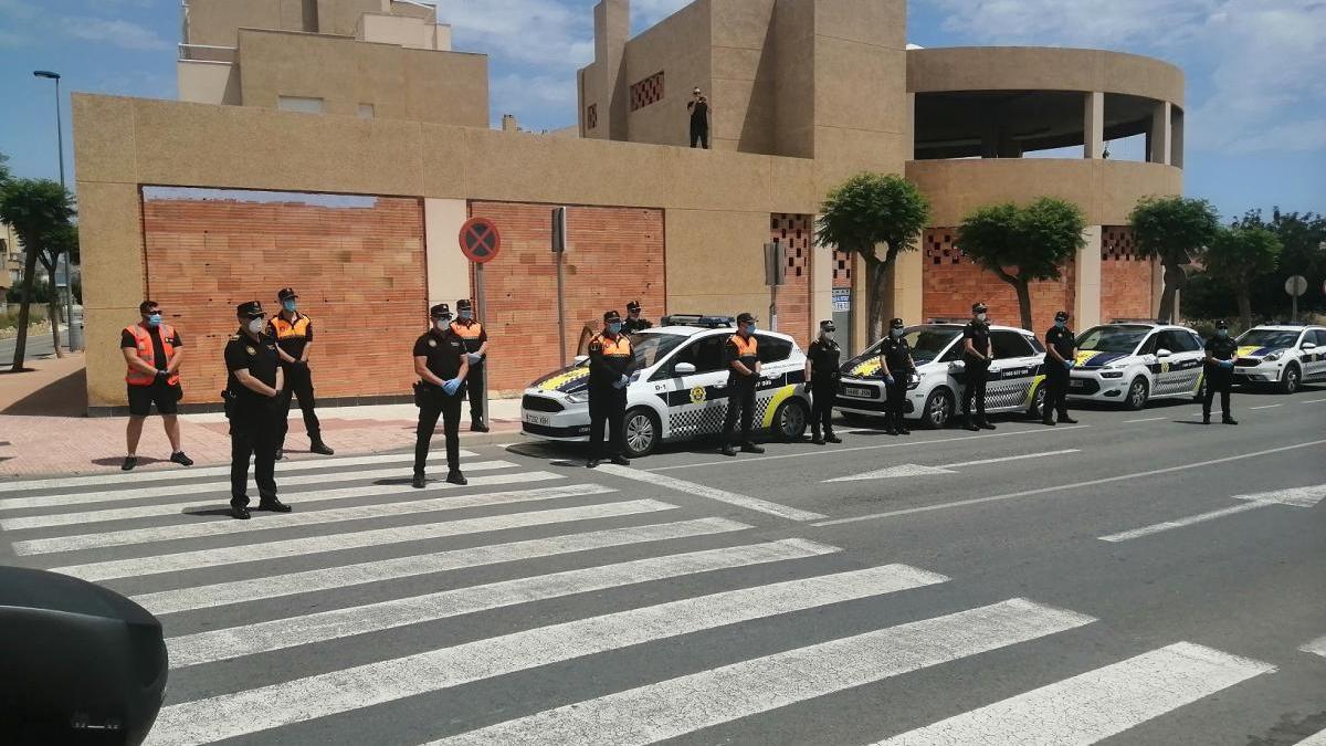 El Campello se ilumina de azul por el Día Internacional de la Enfermería