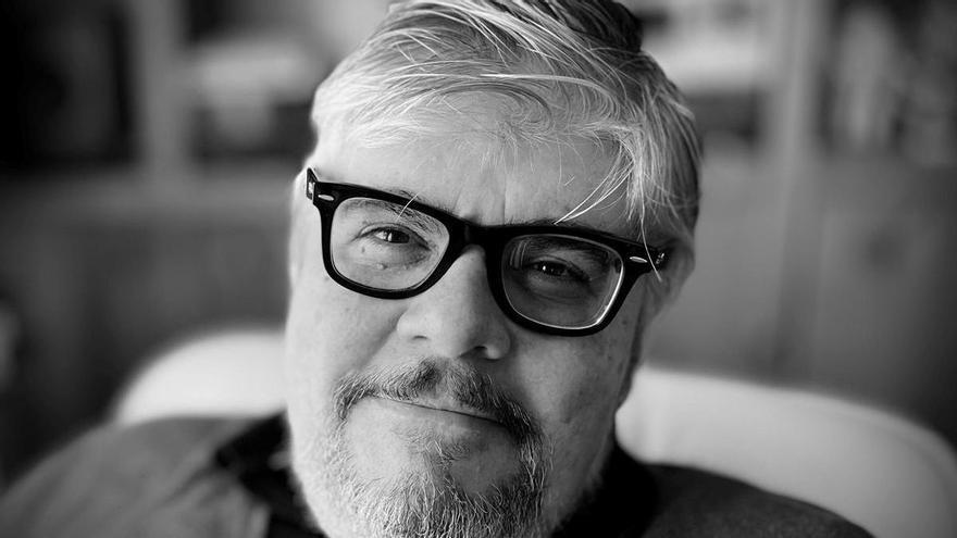 Álvaro Marcos Arvelo gana el I Premio Insular de Narrativa Nicolás Estévanez Murphy del Cabildo de Tenerife