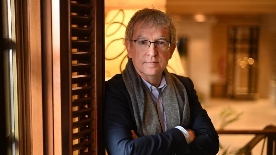 NUEVO LIBRO DE SANTIAGO POSTEGUILLO