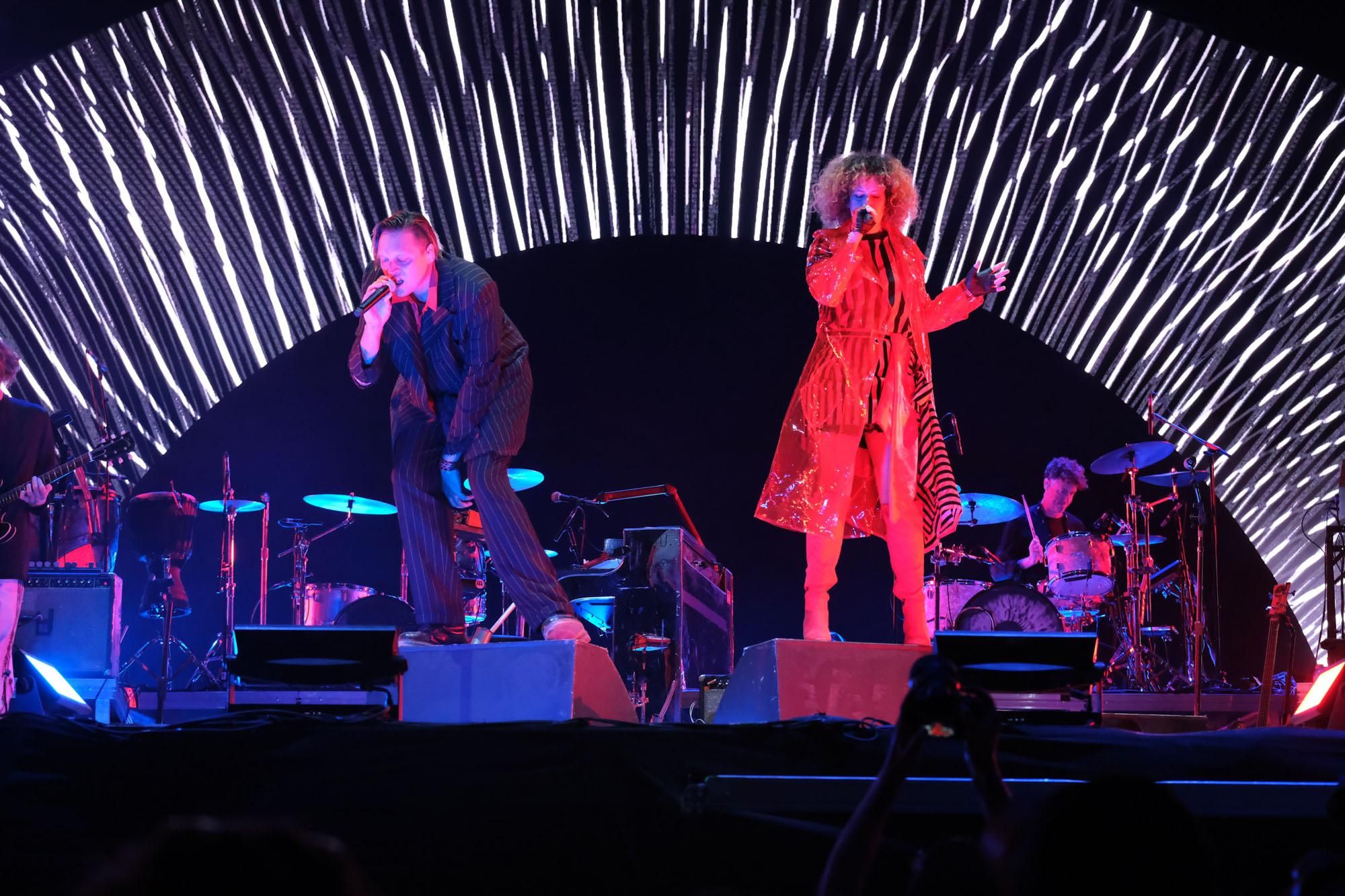 Primer día de conciertos en el Festival Cala Mijas 2023: Arcade Fire