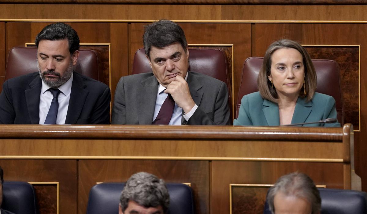 Cuca Gamarra, durante la moción de censura. José Luis Roca