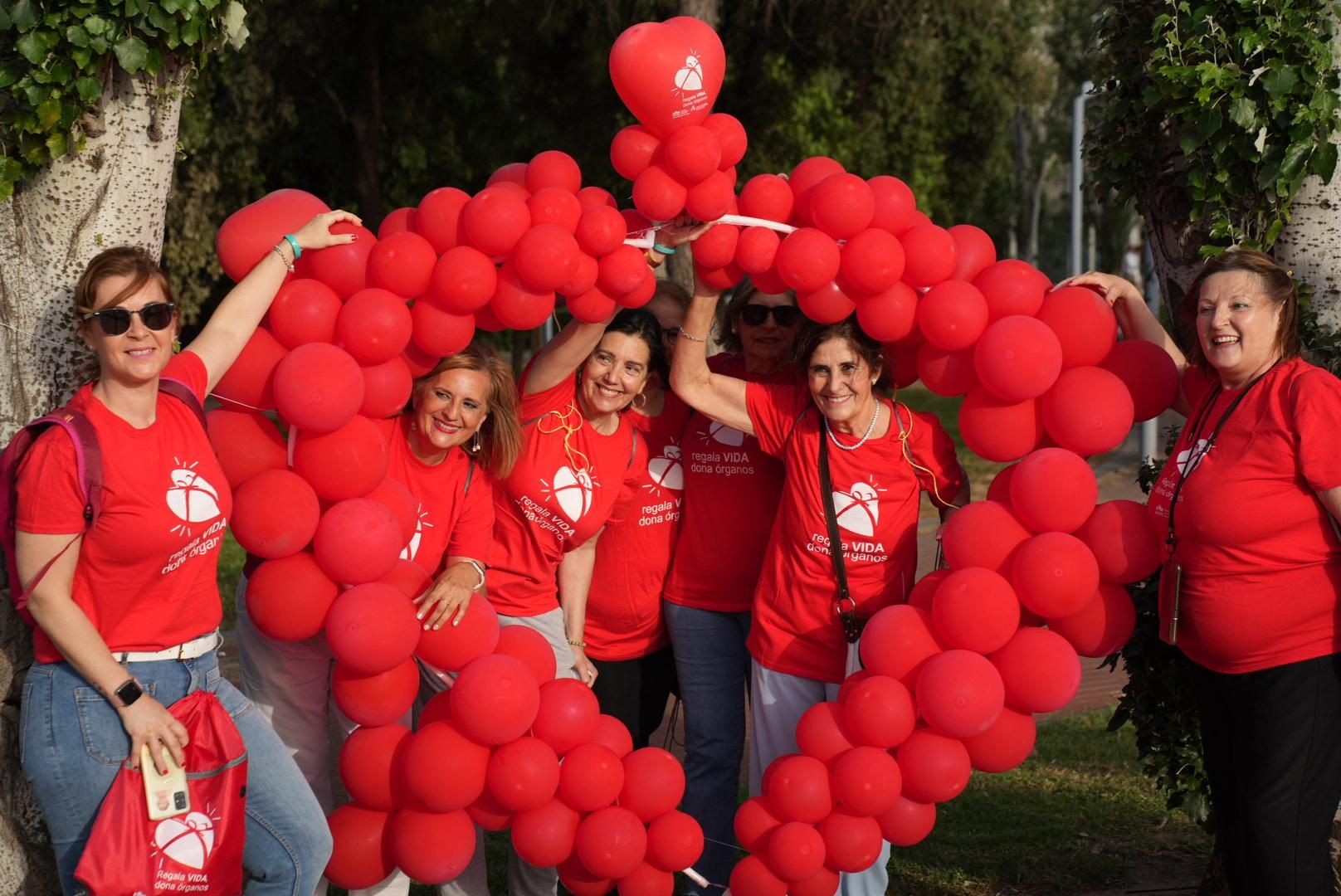 Córdoba se llena de color rojo en favor de la donación