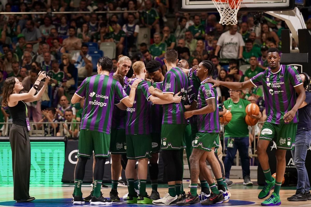 Cuartos de final de la Liga Endesa entre el Unicaja y el Barça
