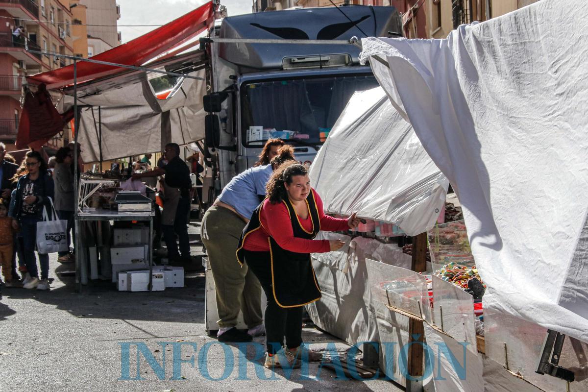 El viento obliga a suspender la Fira de Tots Sants de Cocentaina