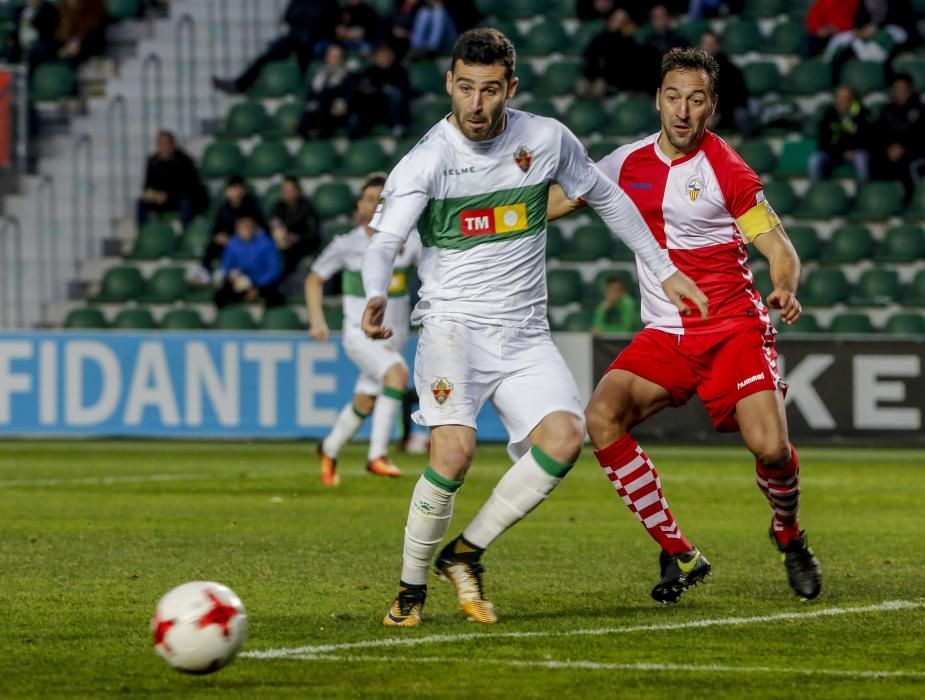 La derrota del Elche ante el Sabadell en imágenes