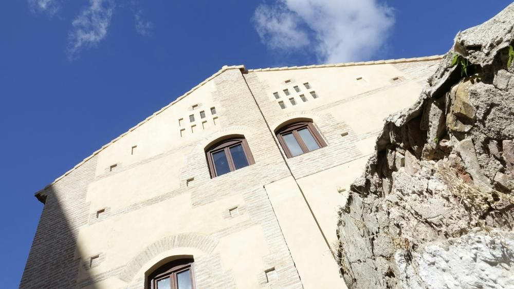 Ha servido para recuperar el refectorium, que será un centro de interpretación de la figura de Torrijos, y un edificio anexo que acogerá la Fundación del Carnaval