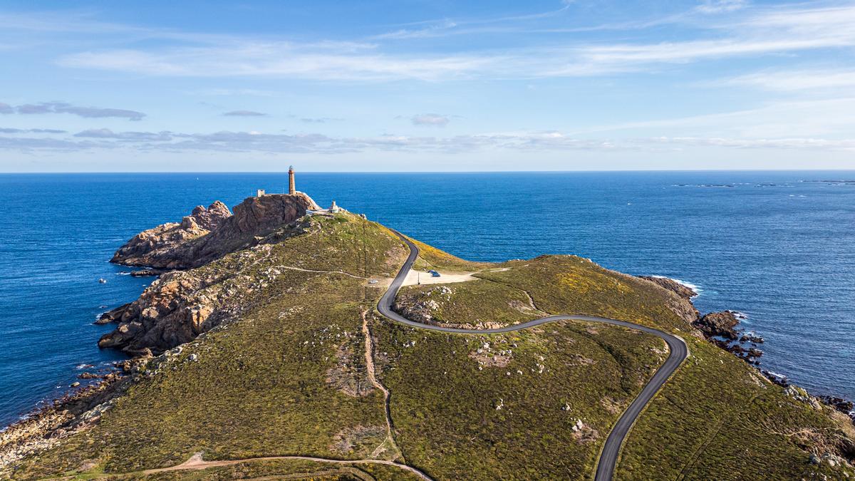 Vista aérea del faro de Cabo Vilán