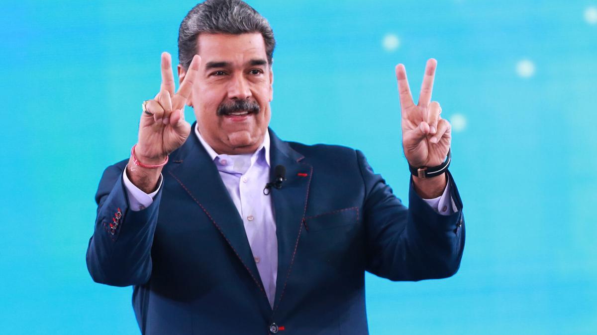 Fotografía cedida por Prensa del Palacio de Miraflores del presidente de Venezuela, Nicolás Maduro