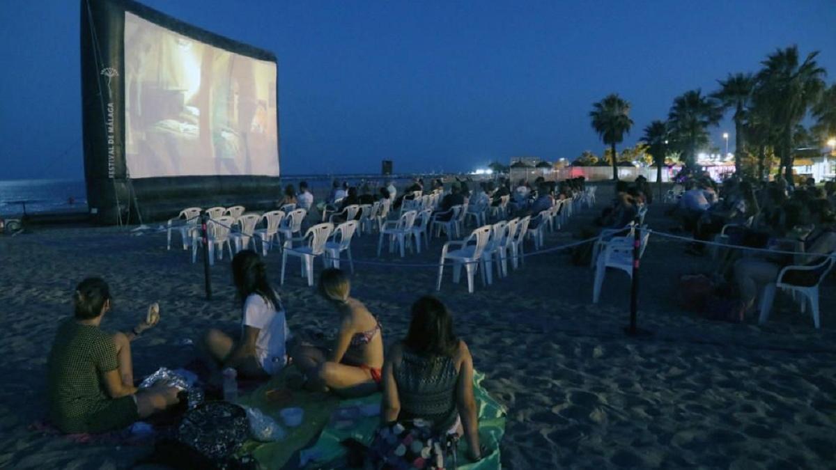 El cine de verano, un clásico ya de las noches estivales de Málaga.