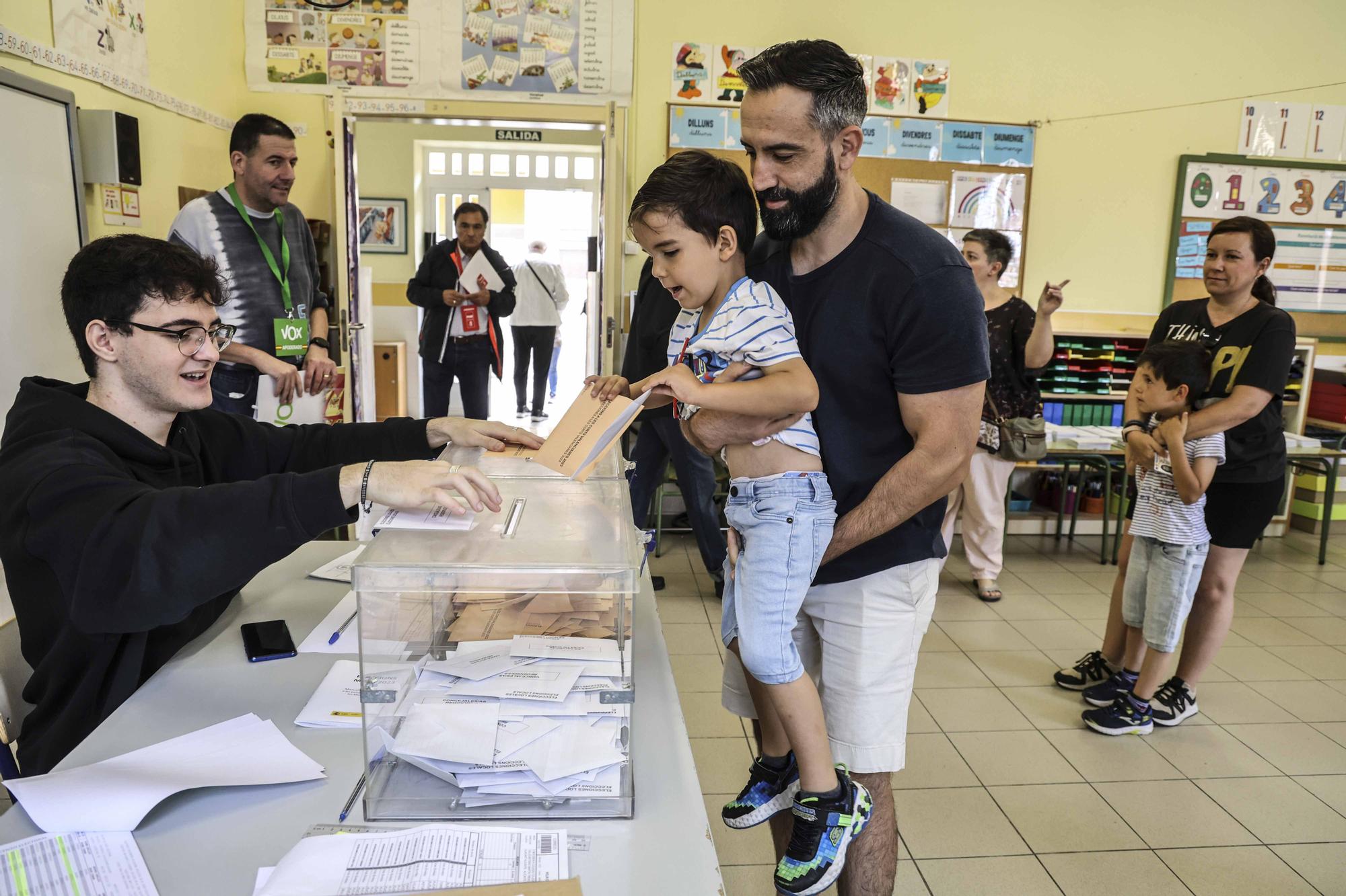 La jornada electoral del 28M en Alicante