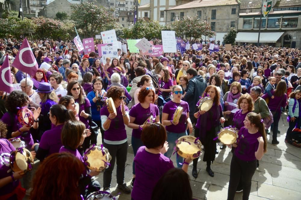 El 8-M en Pontevedra, en imágenes