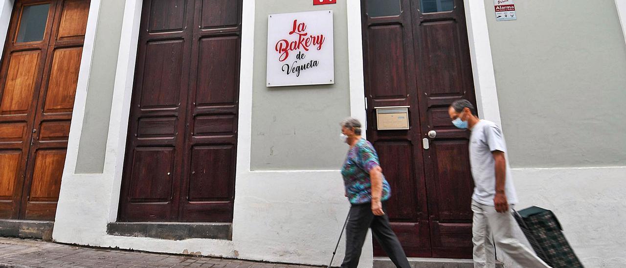 Exterior de una vivienda vacacional en el barrio de Vegueta, cerca de la plaza de Santo Domingo. | | JUAN CASTRO