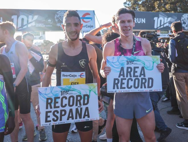Búscate en las fotos del 10K Valencia Ibercaja by Kiprun