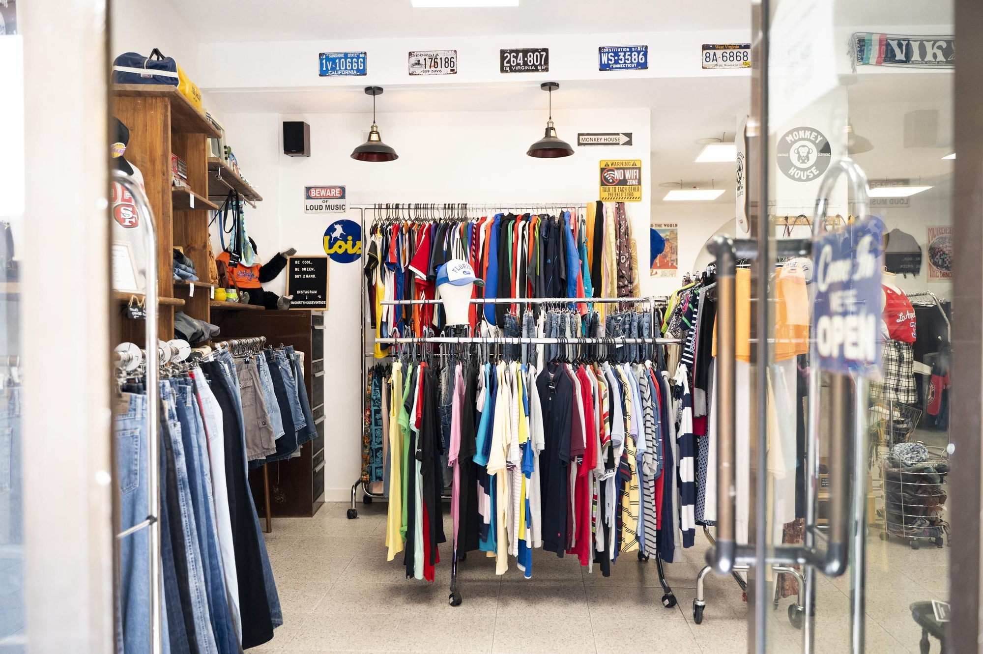 Fotogalería | Ropa de segunda mano, remedio ecológico ante la moda 'fast fashion'
