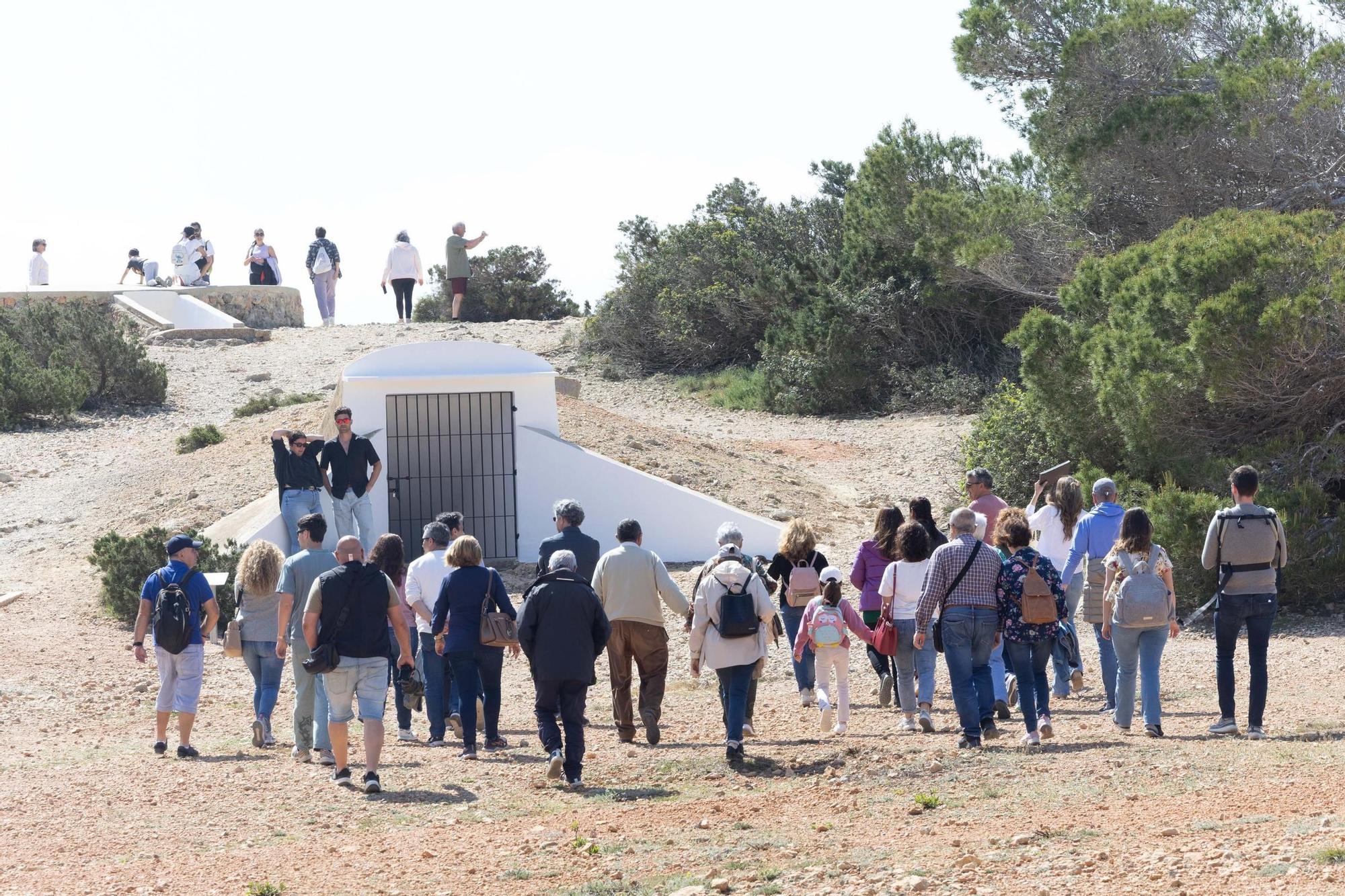 Apertura del Yacimiento Fenicio de Sa Caleta